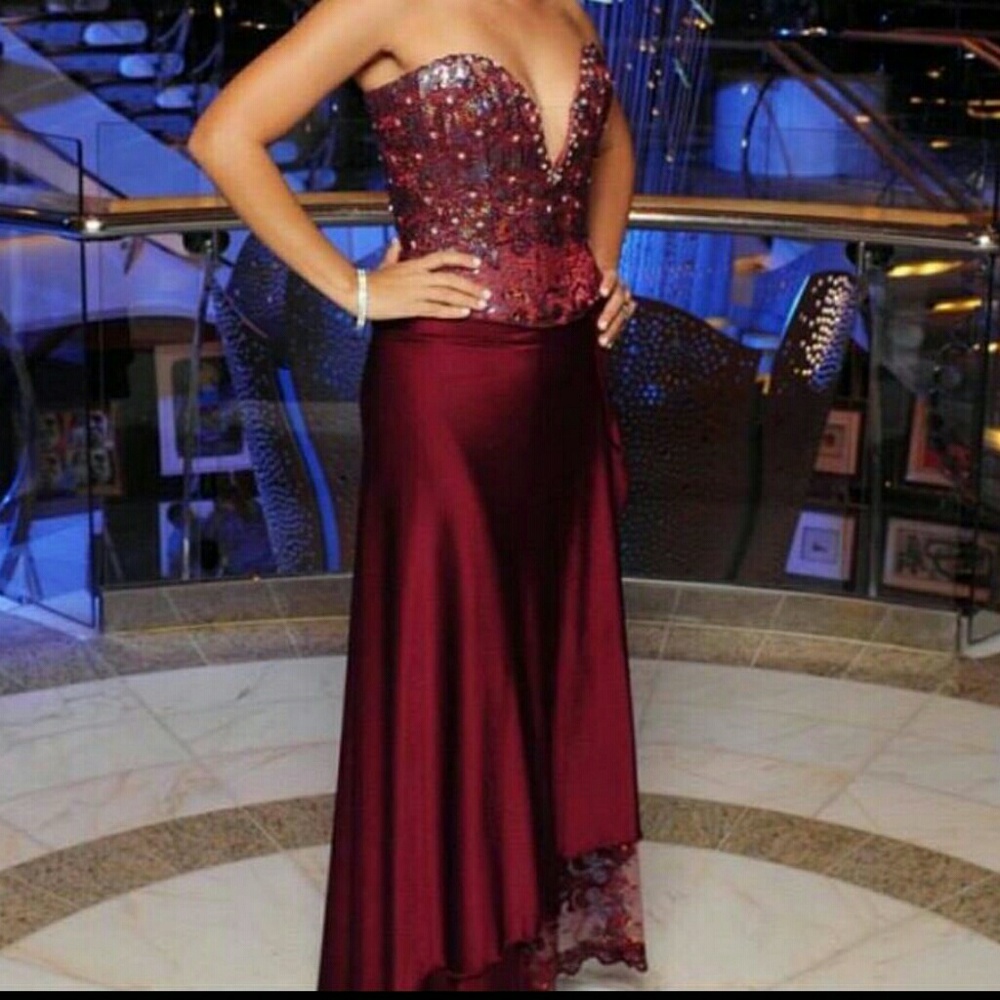 Burgundy Prom Dress
